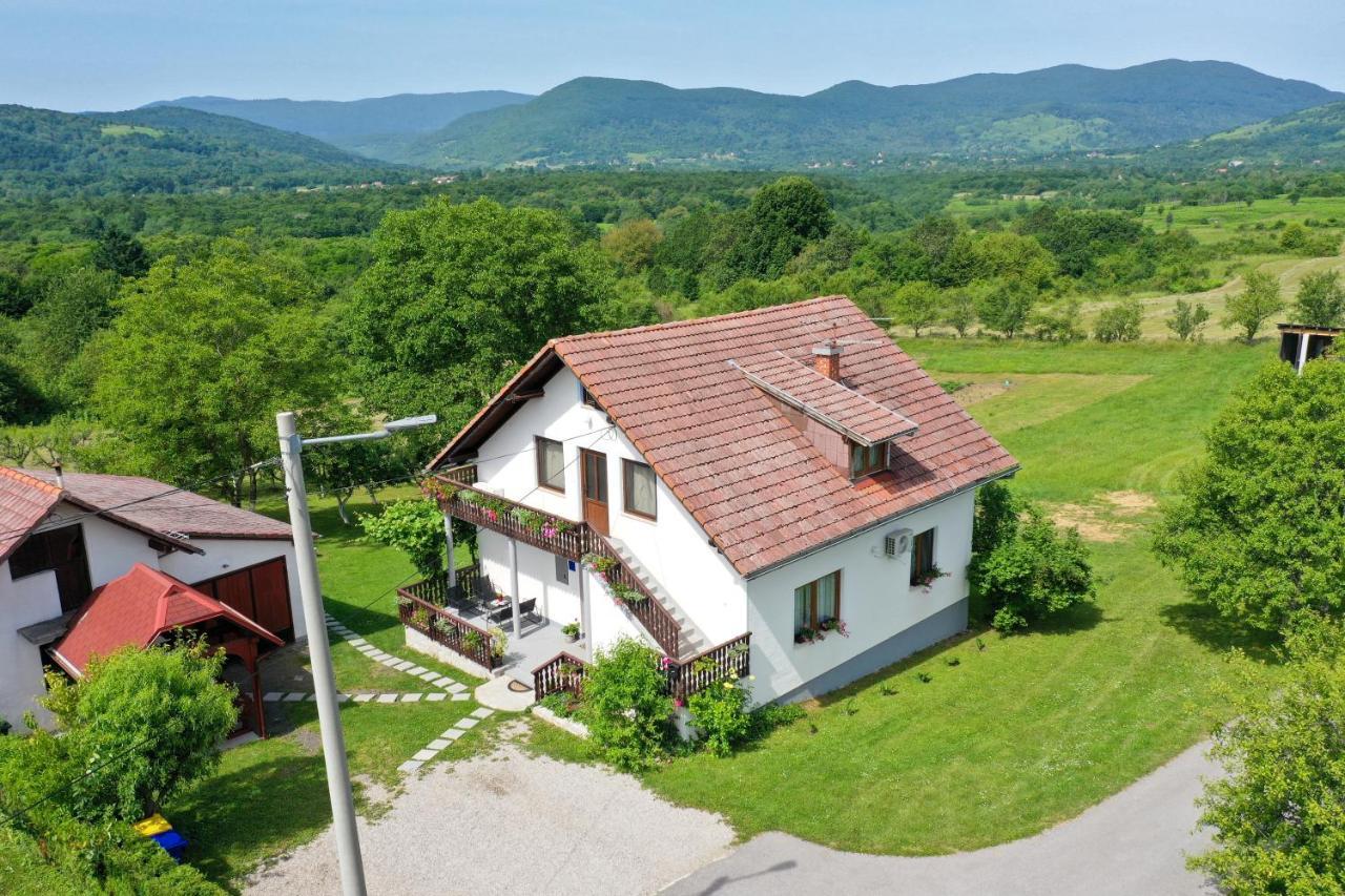 Apartman Plum Plitvice Dreznik Grad Luaran gambar